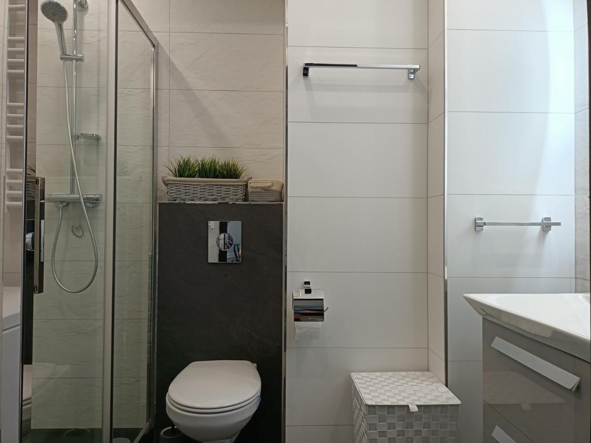 Appartamento Nowoczesny Apartament Z Widokiem Na Morze Danzica Esterno foto